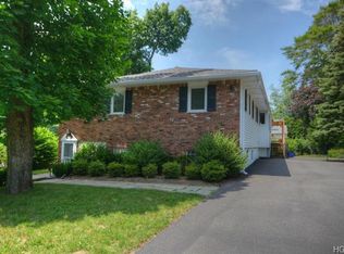 640 North St, White Plains, NY 10605