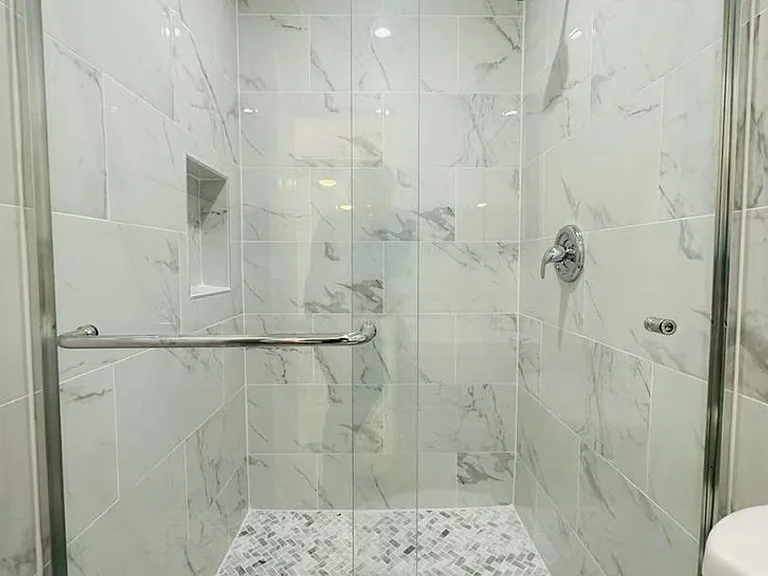 4021 Stevely Ave — Photo 17