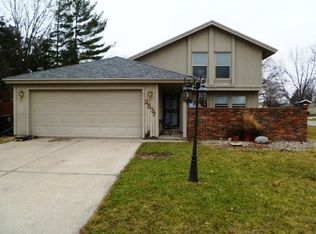 2837 Repton Dr, Fort Wayne, IN 46815