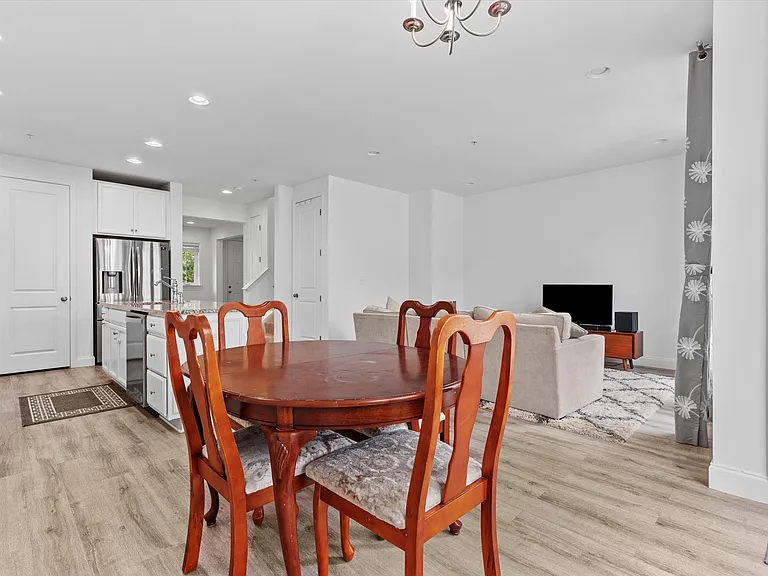 217 Hoke Farm Way — Photo 9