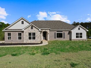 125 County Road 387d, Henderson, TX 75654