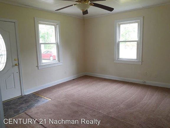 2nd image of 5902 Roanoke Ave