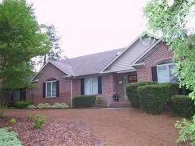 170 Surry Cir N, Pinehurst, NC, 28374