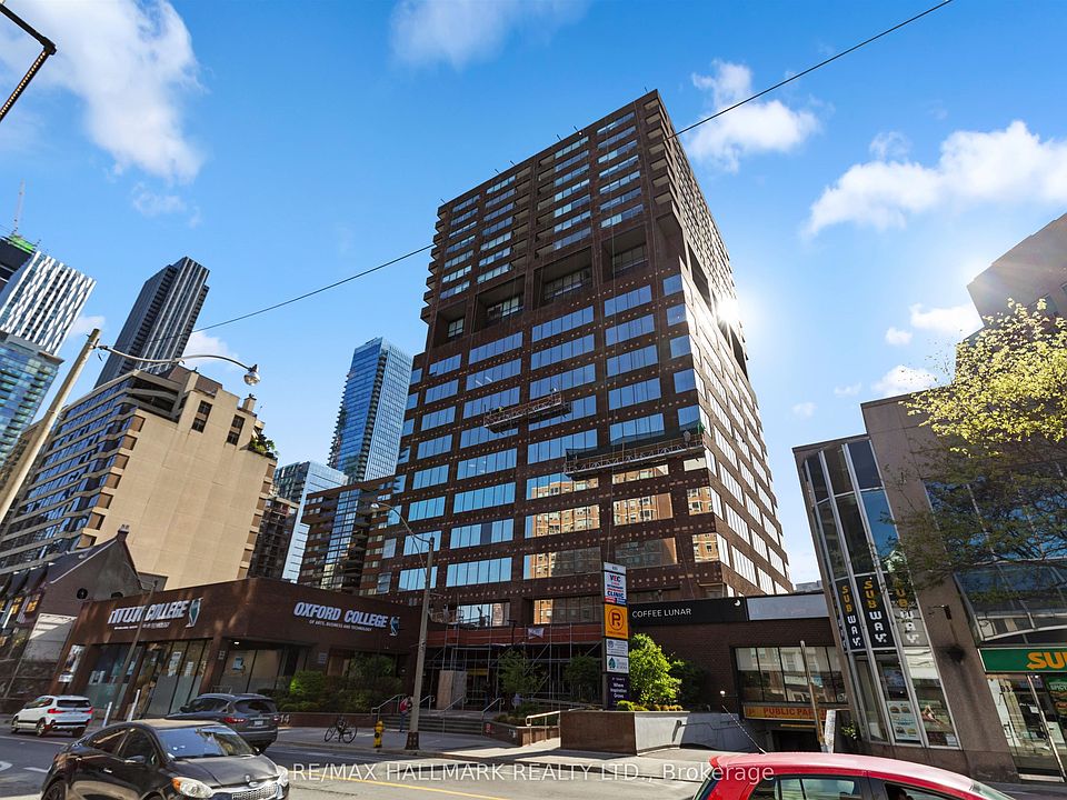 1st image of 914 Yonge St #1803