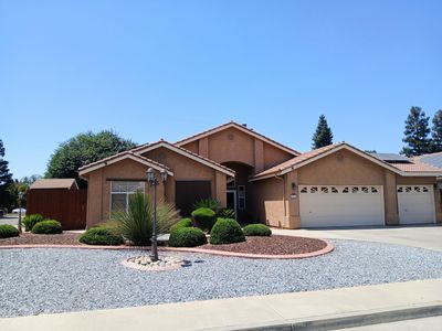 3321 S Stover Street, Visalia, CA, 93292