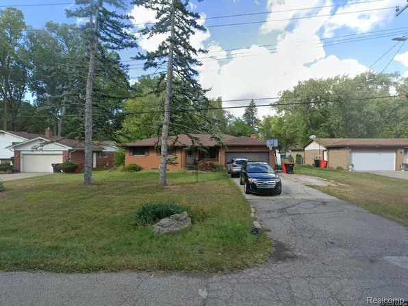 19578 Midway Rd, Southfield, MI 48075