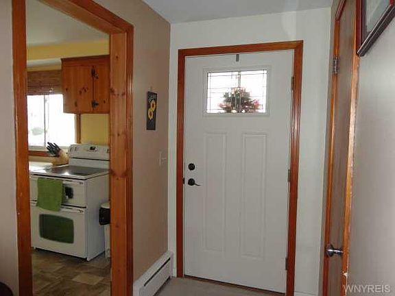 3rd image of 6133 Karen Ave