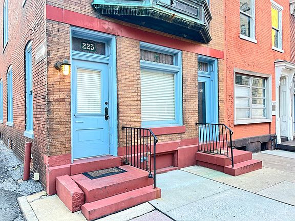 2nd image of 223 Pine St #1A