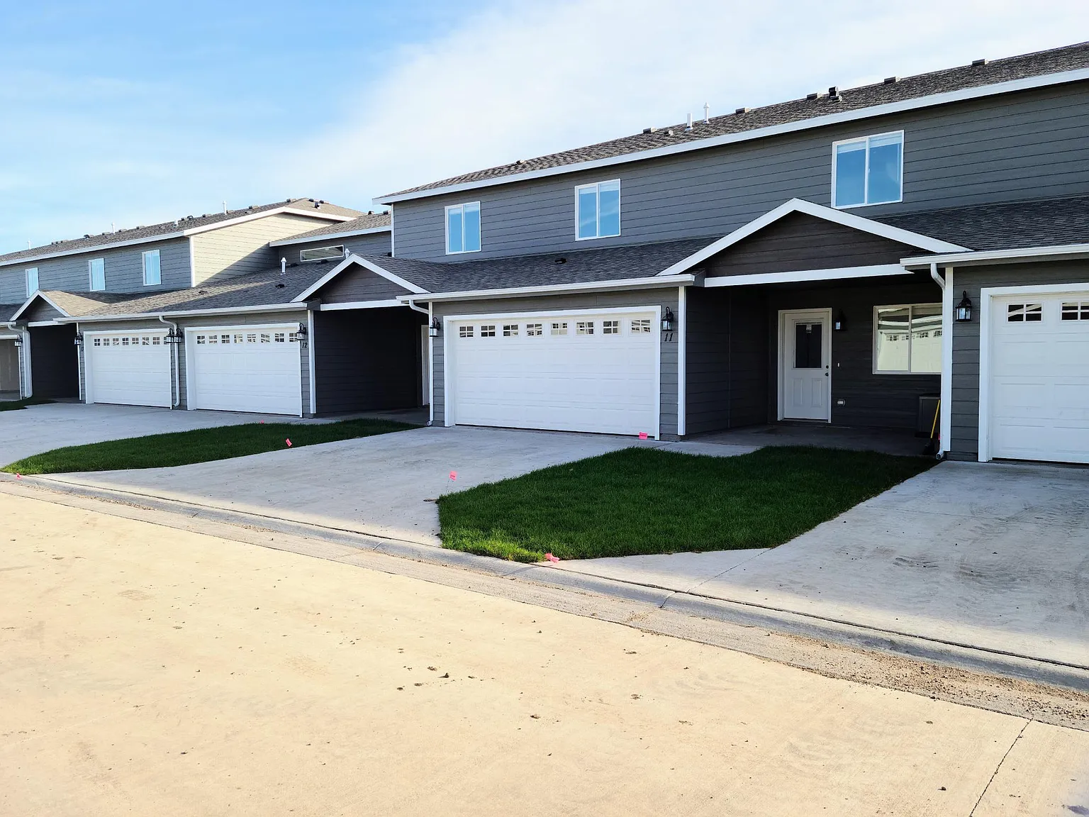 Heritage Townhomes and Apartments — Photo 4
