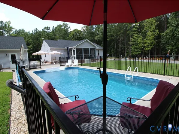 1255 Ashdale Rd, Center Cross, VA 22437