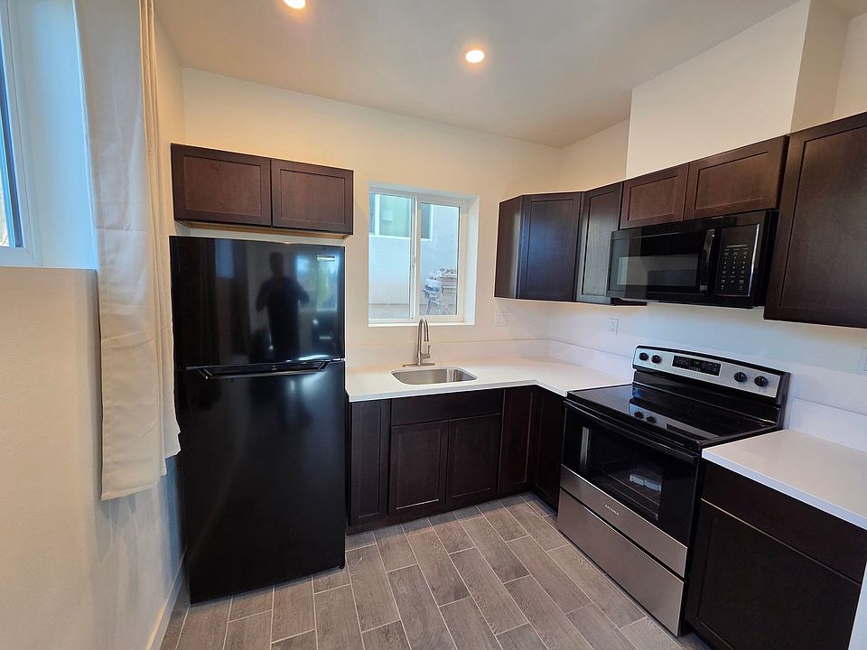 1st image of 847 Winston Dr Unit 7