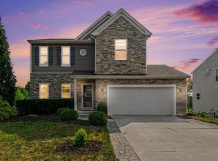 411 Ridgewood Dr S, Ortonville, MI 48462