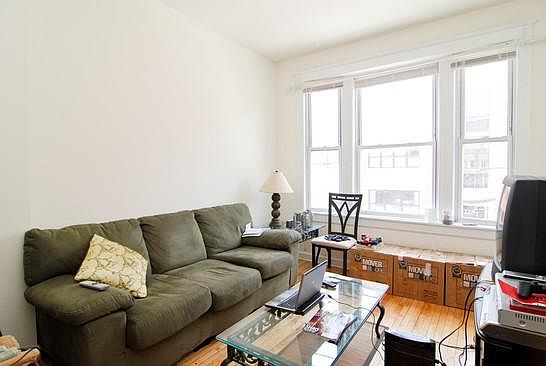 3rd image of 1739 N Damen Ave #3W
