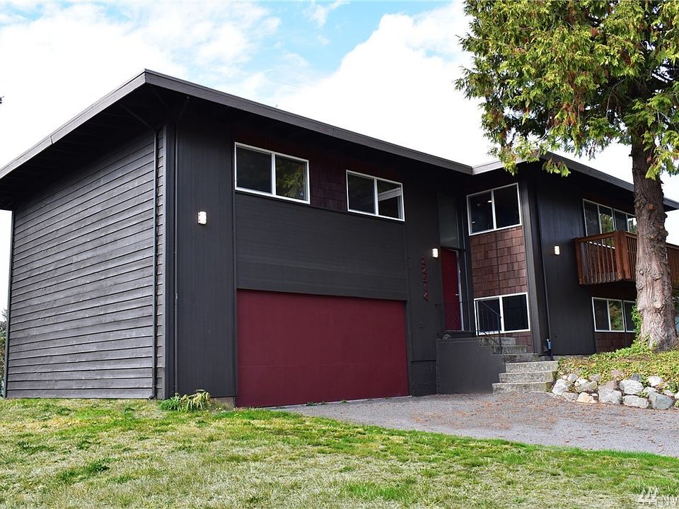 1st image of 22514 32nd Ave W