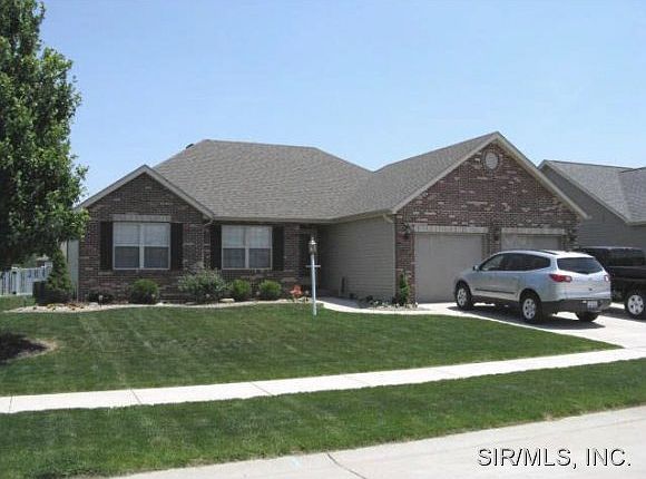 1st image of 4824 Karen Ln