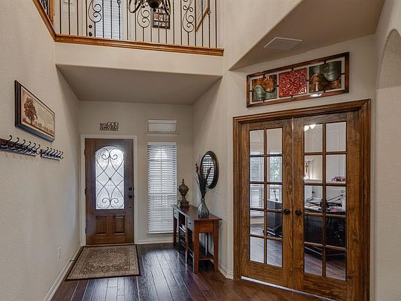 4th image of 6117 Gibbons Creek St