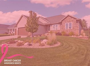 1480 Forest Ln, Marion, IA 52302