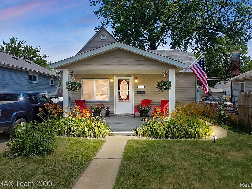 1st image of 26520 Brettonwoods St