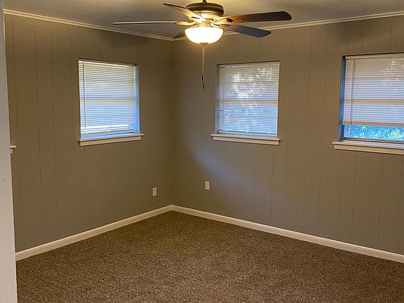 4th image of 4008 Dellwood Ave