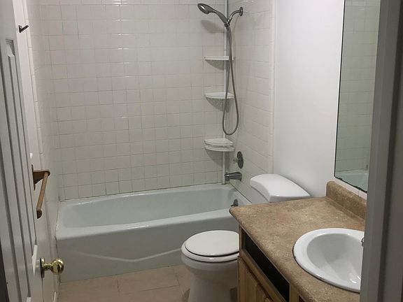 4th image of 1243 E Siesta Dr