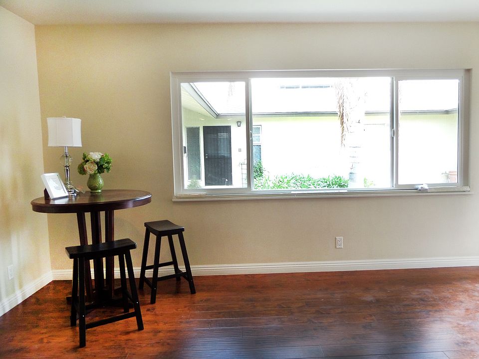 2nd image of 507 S Baldwin Ave APT B