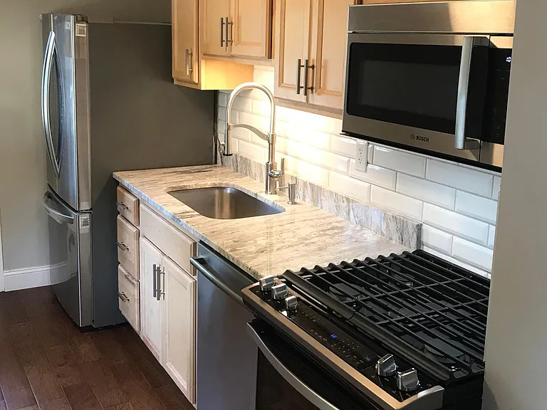 502 Freeman St — Photo 5