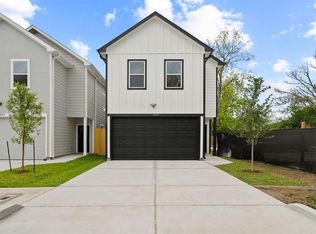 1069 Saint Clair St, Houston, TX 77088