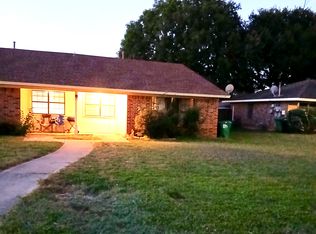 830-832 Hercules Ln, Denton, TX 76209