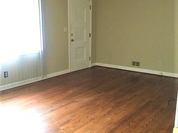 5th image of 11 Blue Mountain Dr