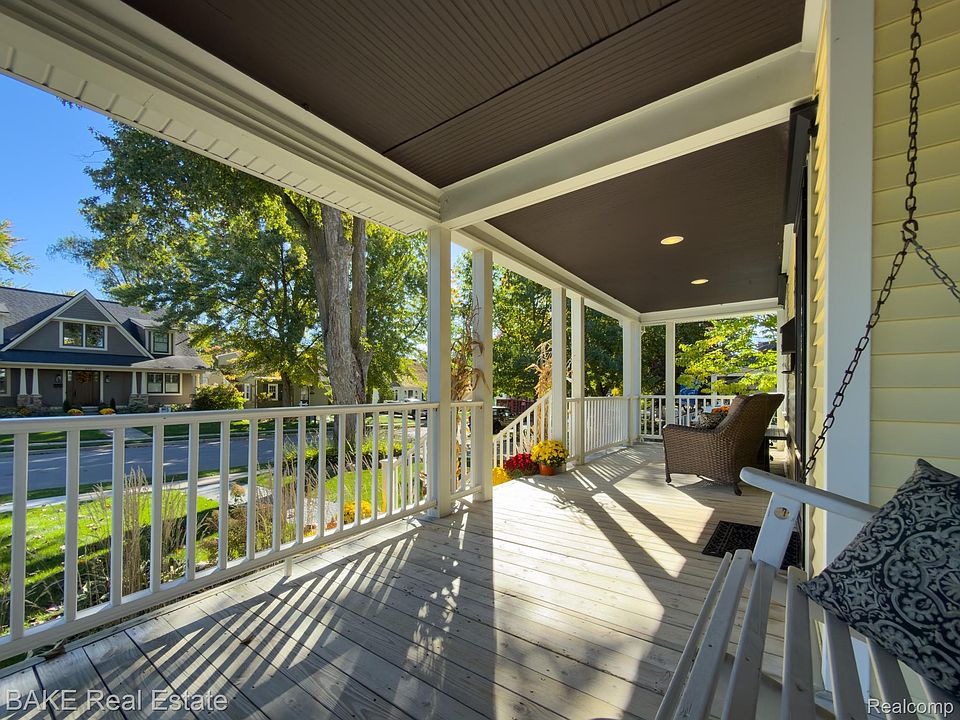499 N Evergreen St, photo 7