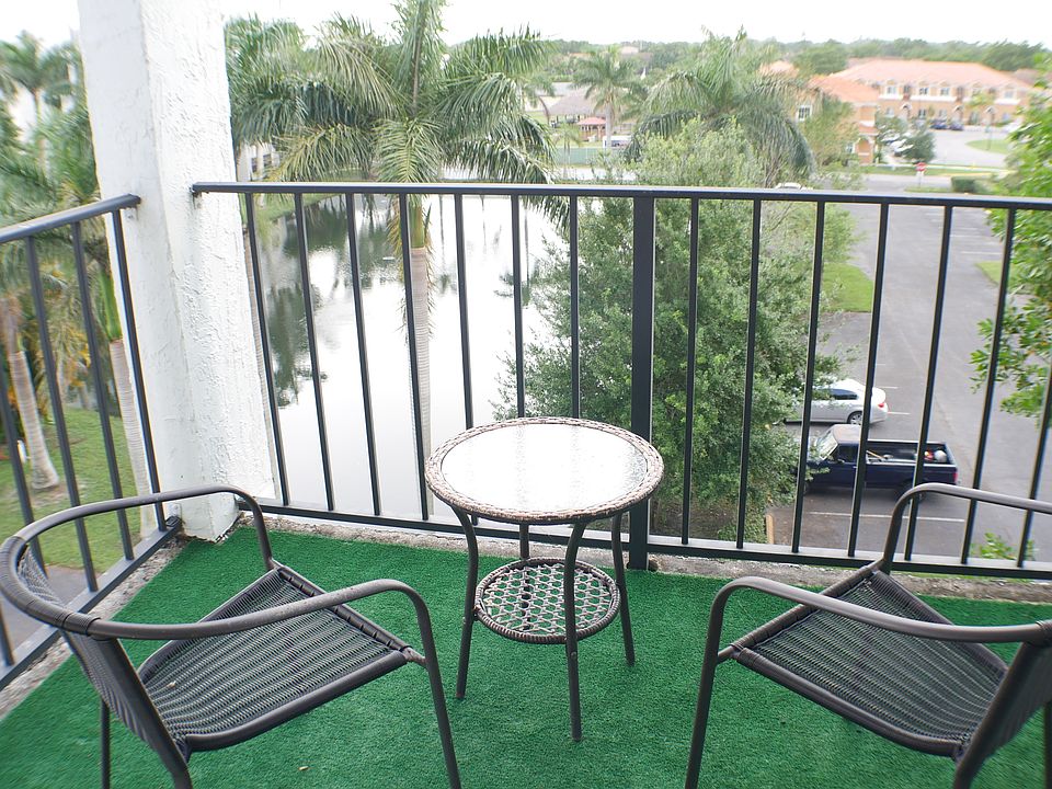 1st image of 6190 Woodlands Blvd APT 516