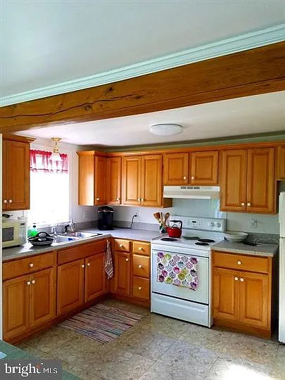 2 bed, 1.0 bath, 936 sqft, $1,850 — Photo 2