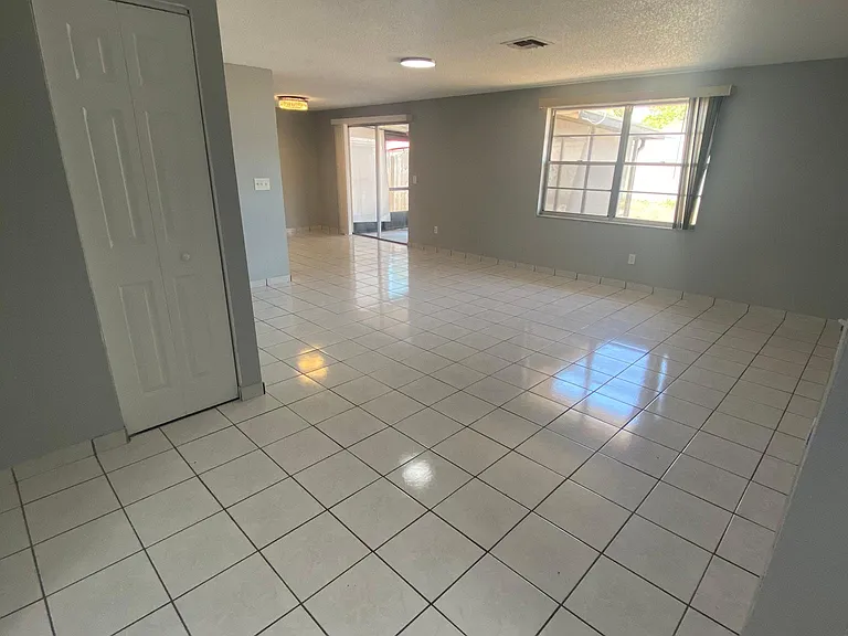 12703 Alida Pl — Photo 6