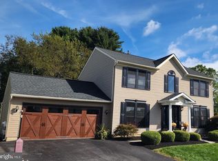 417 N Brookside Dr, Oxford, PA 19363