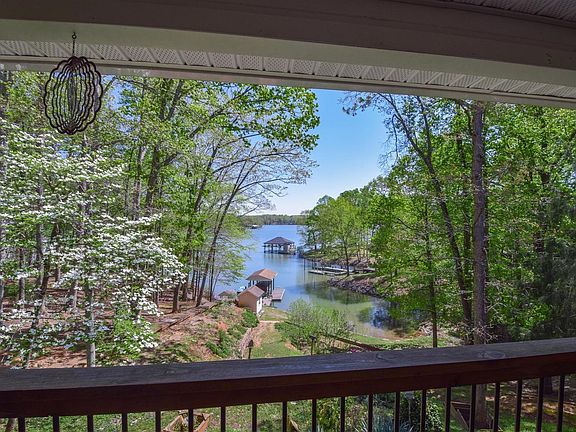 2nd image of 103 Shore Dr