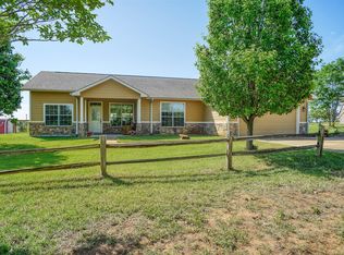 937 Highway 21 E, Bastrop, TX 78602