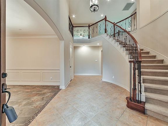 3rd image of 17318 Hanoverian Dr