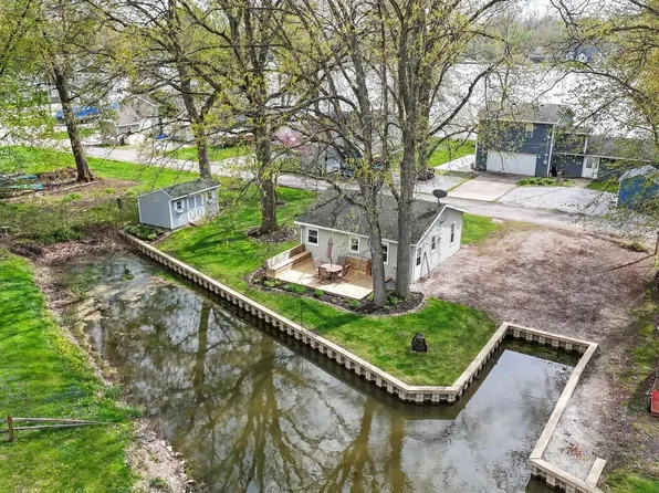 1435 E 720 S, Wolcottville, IN 46795