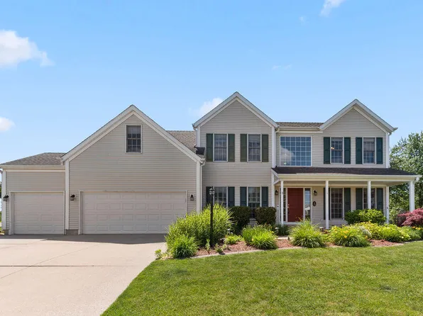 4 Kincraig Dr, Valparaiso, IN 46385