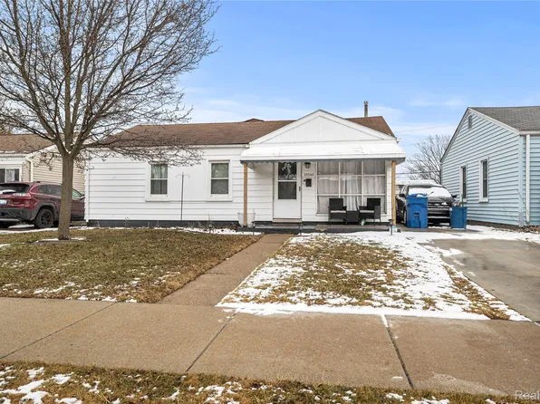 25540 Tecla Ave, Warren, MI 48089