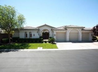 2755 Desert Troon St, Las Vegas, NV 89135