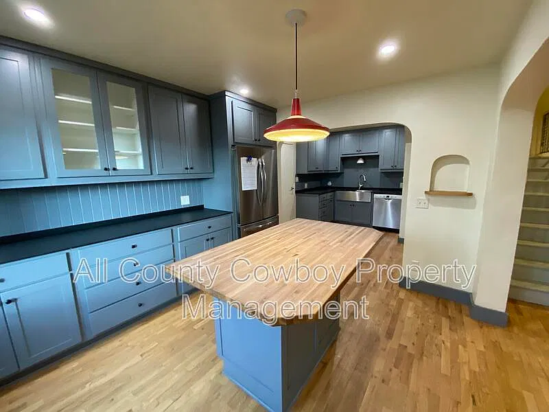 5 bed, 3.5 bath, $2,995 — Photo 3