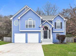 54 Freedom Dr NE, Cartersville, GA 30121