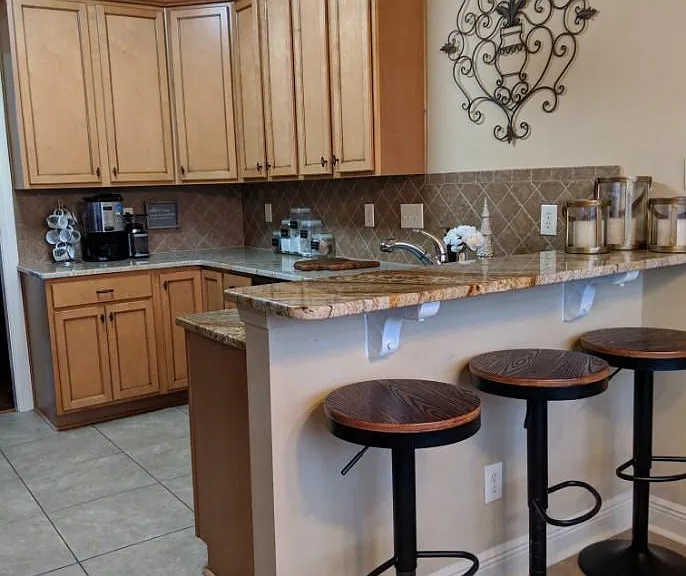 9821 Helmsley Cir — Photo 16