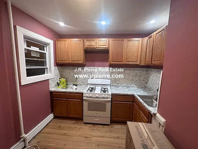 Building Photo - 25 Sargent Ave #1