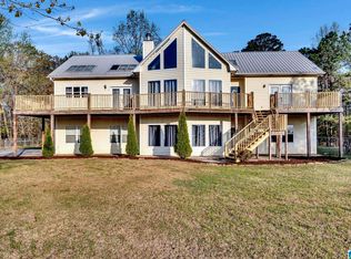 140 Chestnut Ln, Hayden, AL 35079