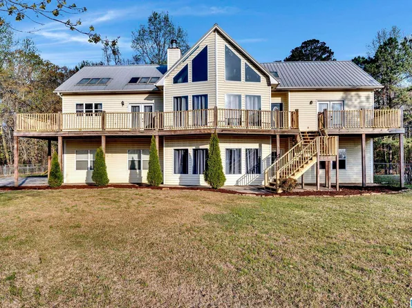 140 Chestnut Ln, Hayden, AL 35079