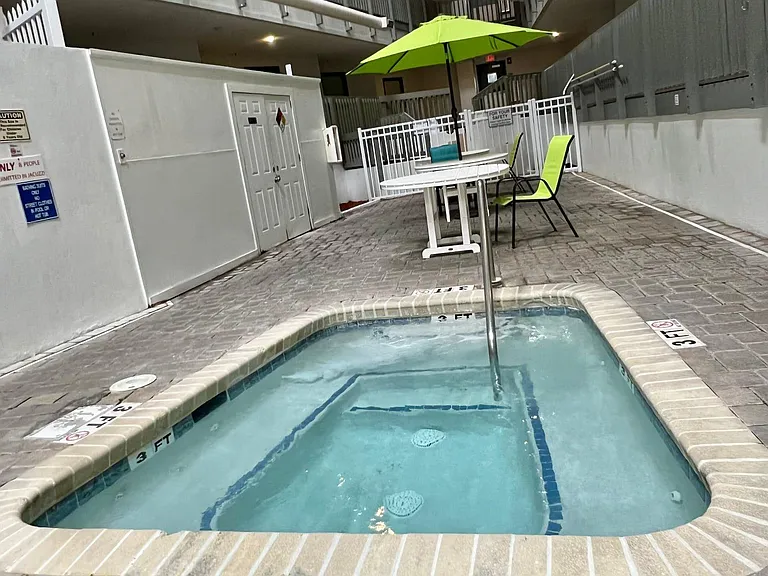 5905 S Kings Hwy #147A — Photo 30