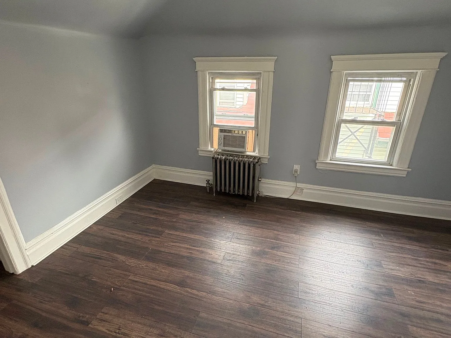 2 bed, 1.0 bath, $2,300 — Photo 3