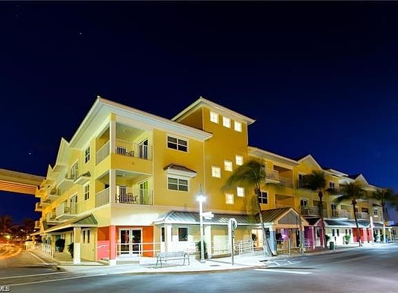 2nd image of 450 Old San Carlos Blvd #316